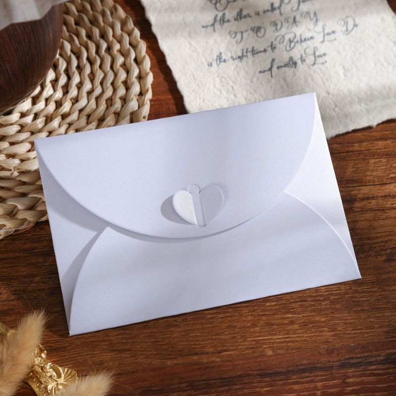 Роскошные перламутровые конвер – обзор и цена Wedding Envelopes